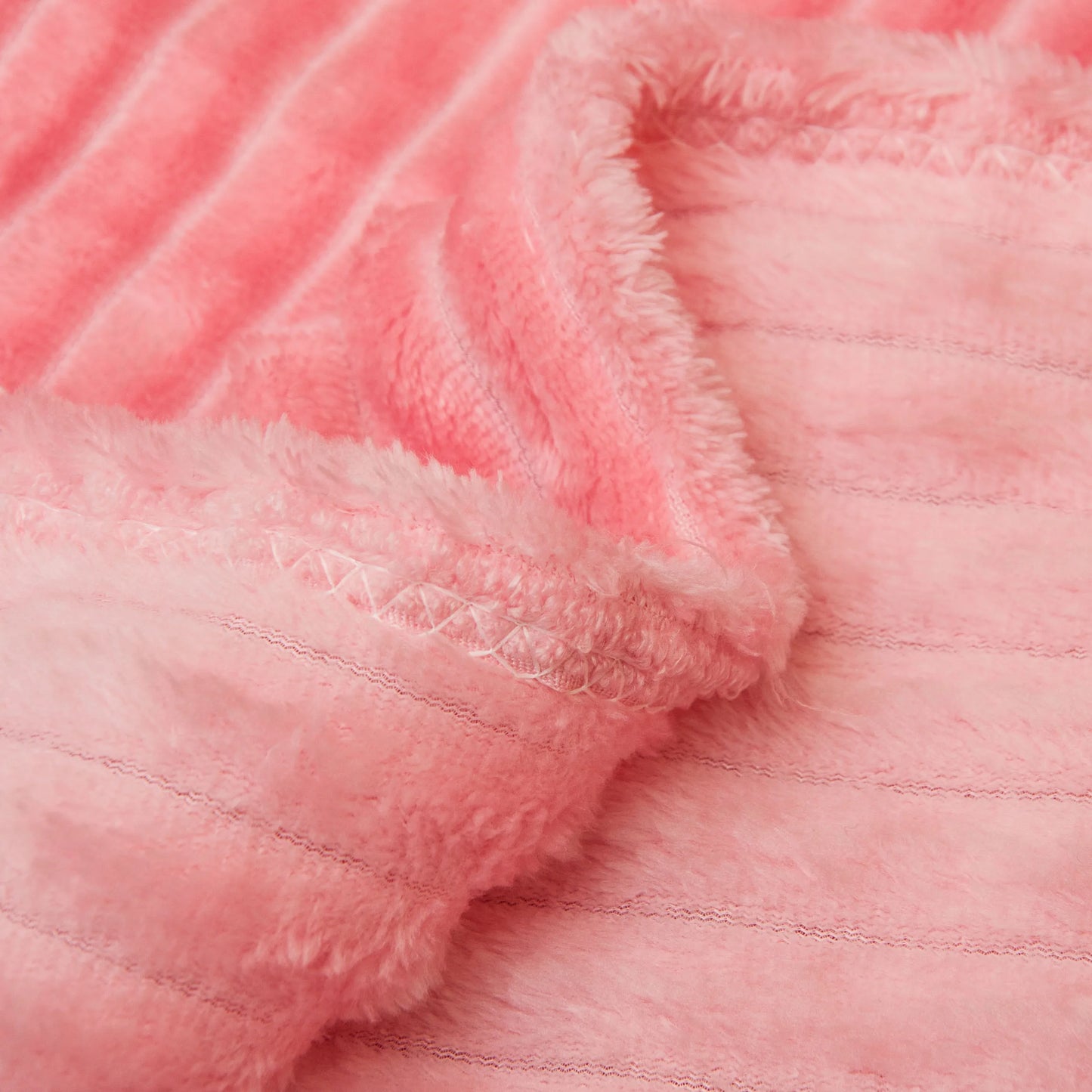 Plush Flannel Fleece Blanket, Soft Lightweight Fuzzy Luxury Bed Blanket for Couch Sofa Bed