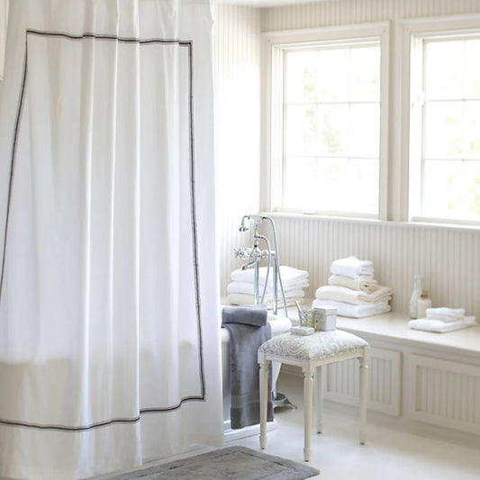 Embroidered Shower Curtain – Elegant Bathroom Decor, Waterproof Fabric for Bathtub and Shower Stall
