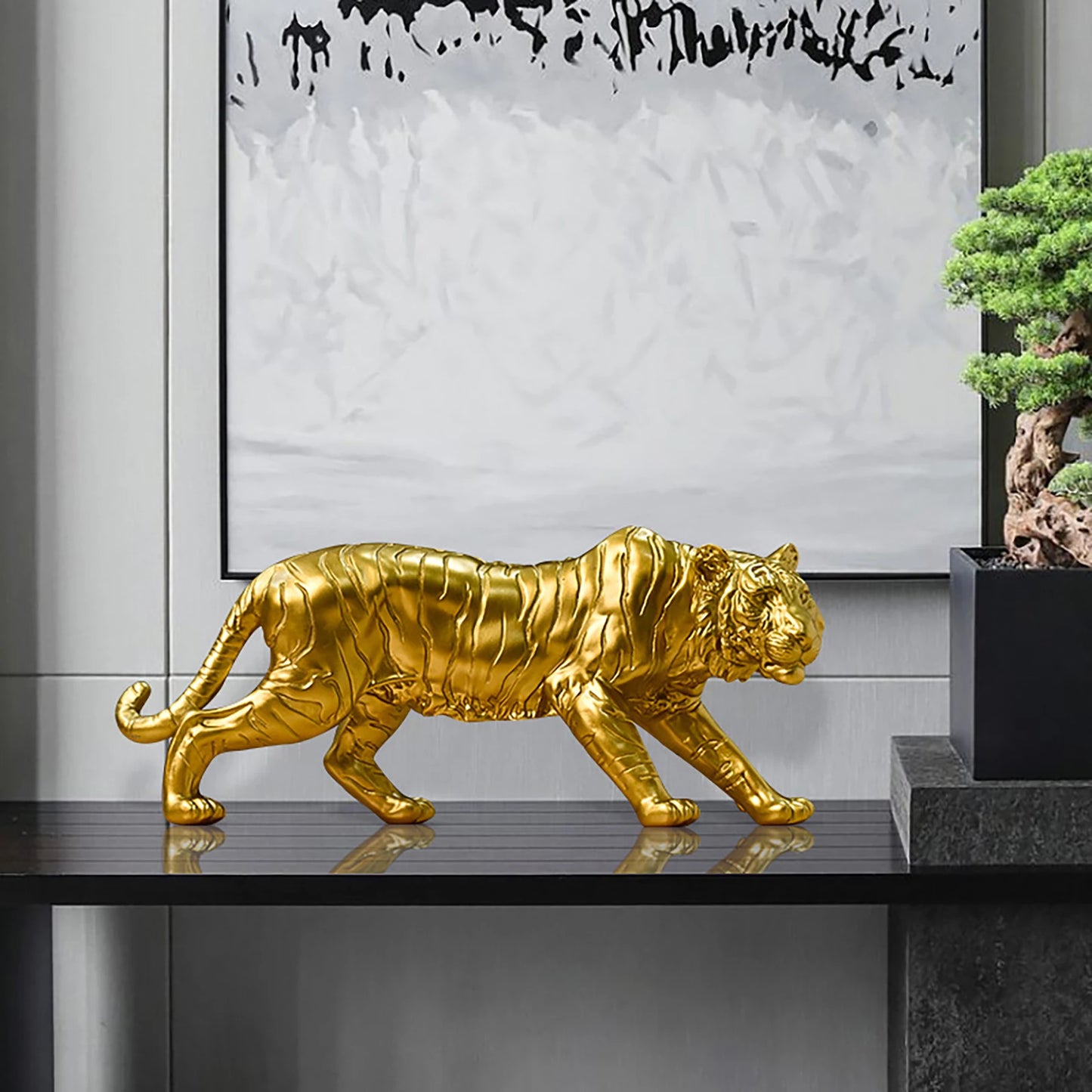 Resin Desktop Tiger Statue Crafts Ornaments Gold American Tiger Sculpture Christmas Gift Collectibles for Home Living Room Decor